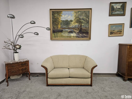  Medžiaginė sofa